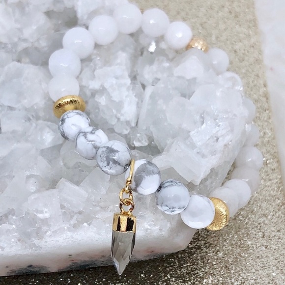 Smoky Topaz & Natural Stone Bracelet - Picture 2 of 8